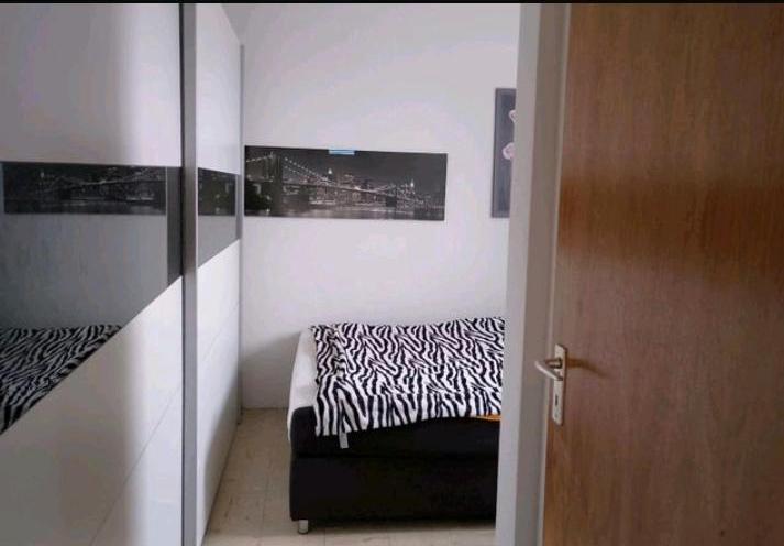 Etagenwohnung Mülheim an der Ruhr Dümpten - 2 Zimmer, 60 m&sup2;, 555&euro; | Angebot:25309622