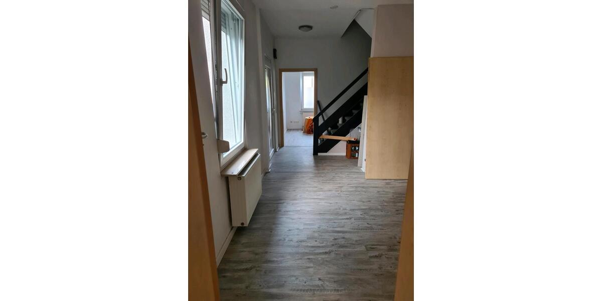 3 Raum Wohnung , Tierhalter willkommen 3 zimmer