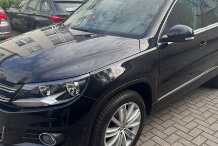 VW Tiguan 144.250 km 13.900 &euro; Duisburg 47058