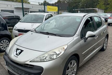 Peugeot 207 172.348 km 2.550 &euro; Essen 45356