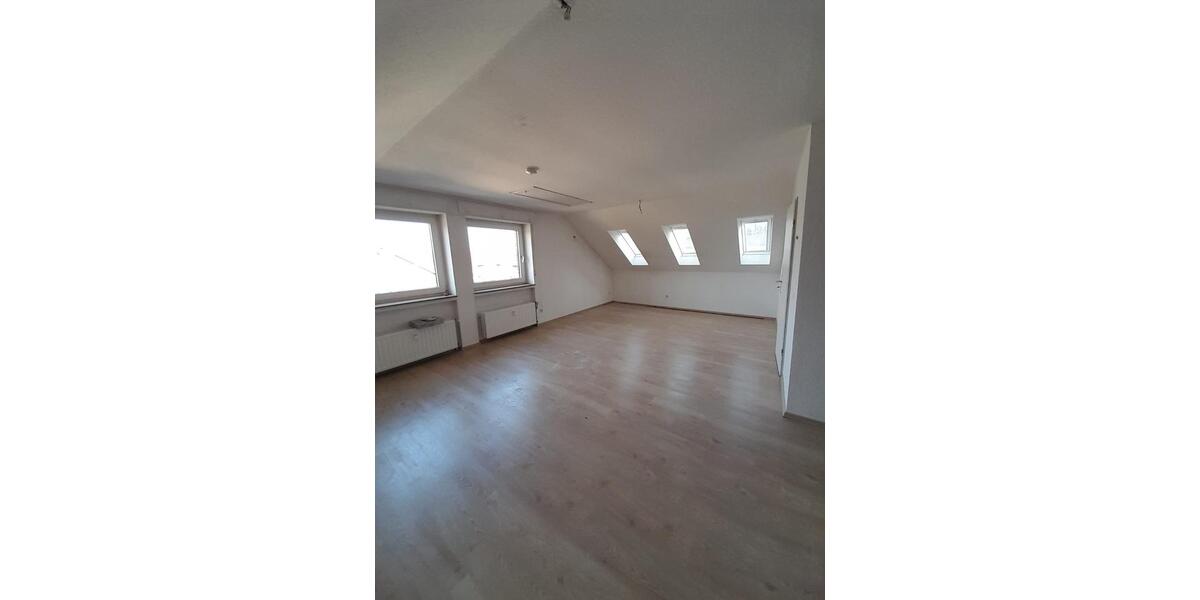 Dachgeschoßwohnung Dorsten Altstadt - 3 Zimmer, 60 m&sup2;, 550&euro; | Angebot:24812339