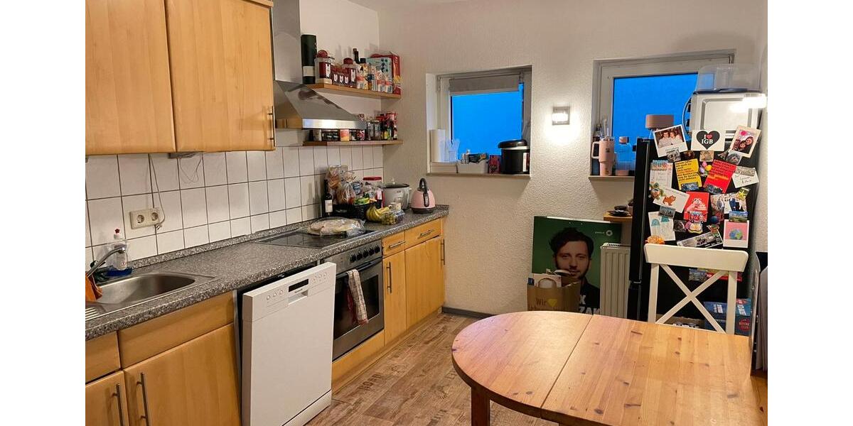 Etagenwohnung Duisburg Duisburg-Mitte - 2 Zimmer, 63 m&sup2;, 472&euro; | Angebot:26340400