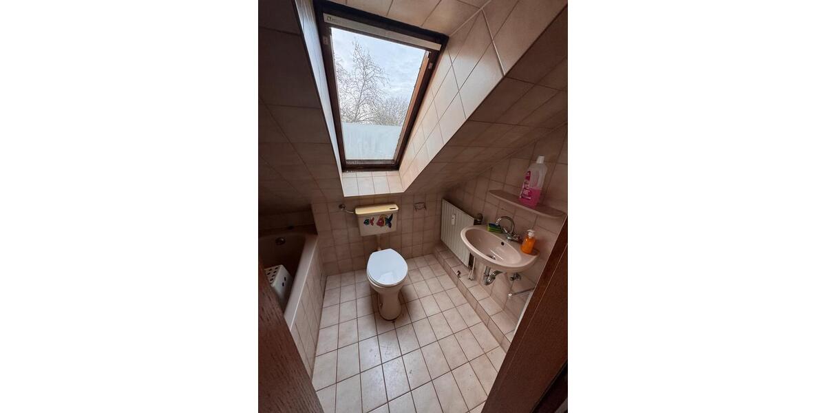 Dachgeschoßwohnung Herne Baukau - 2 Zimmer, 40 m&sup2;, 420&euro; | Angebot:26305502