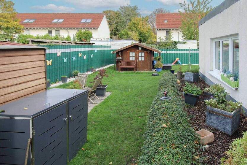 Doppelhaushälfte in Moers-Hochstraß Schöne Lage! Schöner Preis! 6 zimmer