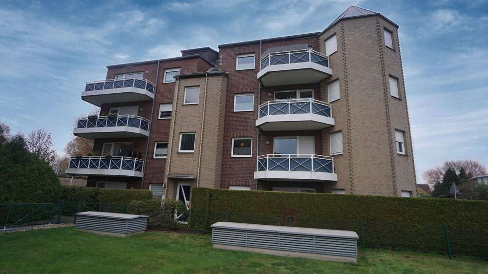 Etagenwohnung Moers Rheinkamp - 4 Zimmer, 111 m&sup2;, 215.000&euro; | Angebot:25193333