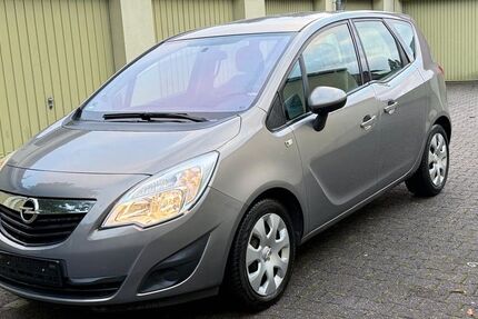 Opel Meriva 211.000 km 2.600 € Bottrop 46238