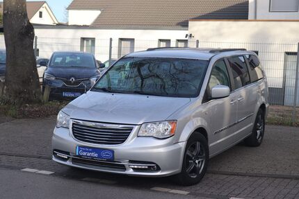 Chrysler Grand Voyager 162.182 km 9.950 &euro; Duisburg 47169