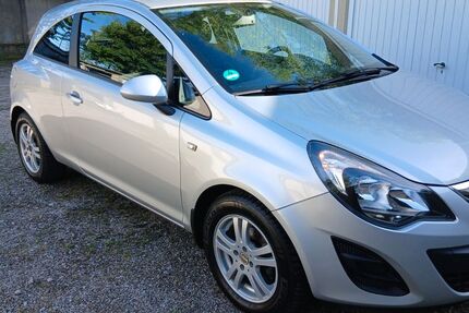 Opel Corsa 86.296 km 4.450 &euro; Essen 45355