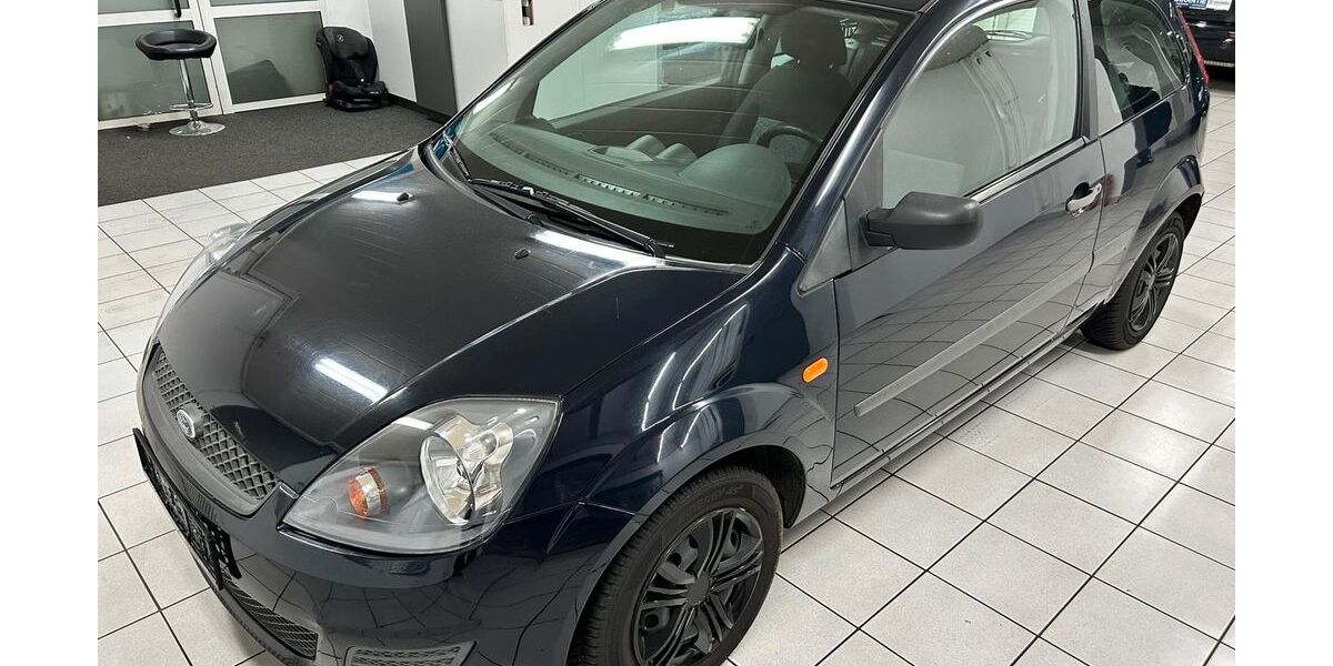 Ford Fiesta 123.516 km 2.500 € Moers 47443
