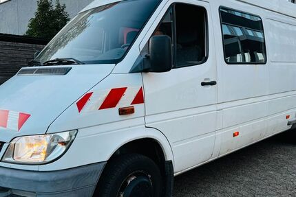 Mercedes-Benz Sprinter 139.500 km 11.900 € Bottrop 46242