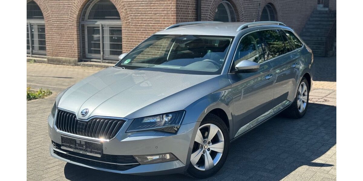 Skoda Superb 159.485 km 15.999 &euro; Mülheim an der Ruhr 45473