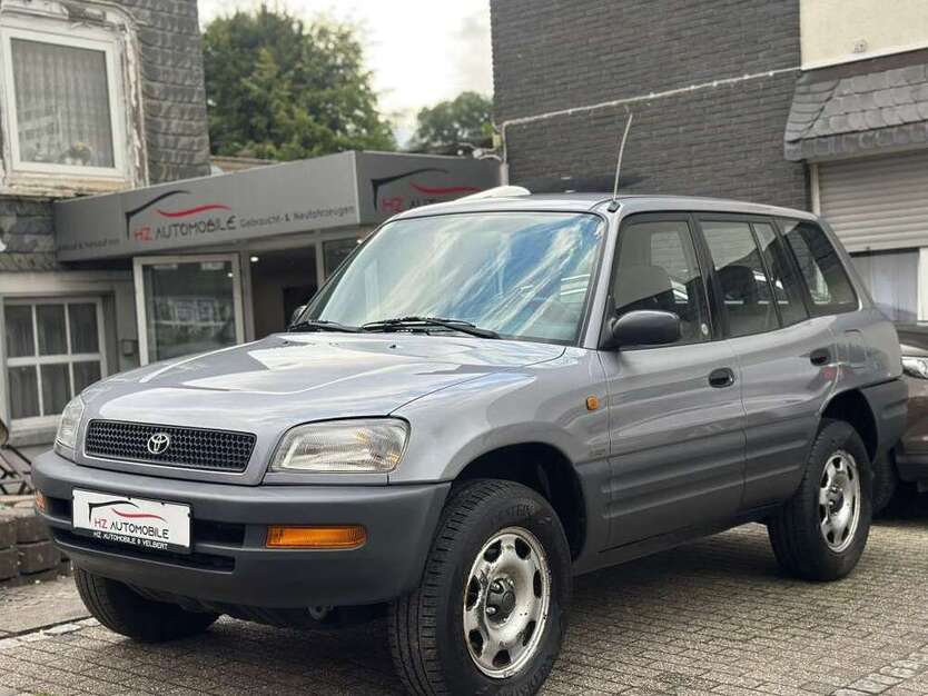 RAV 4