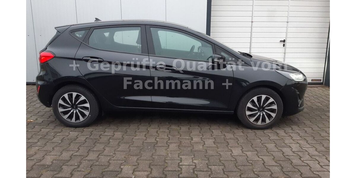 Ford Fiesta 32.577 km 15.555 &euro; Dorsten 46282