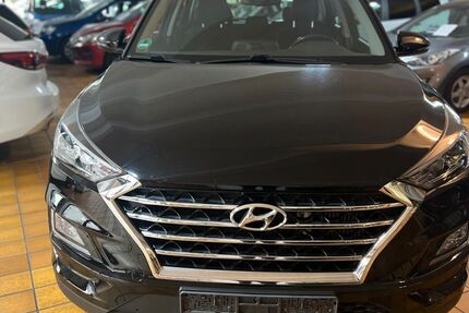 Hyundai TUCSON 100.000 km 16.990 &euro; Oberhausen 46145