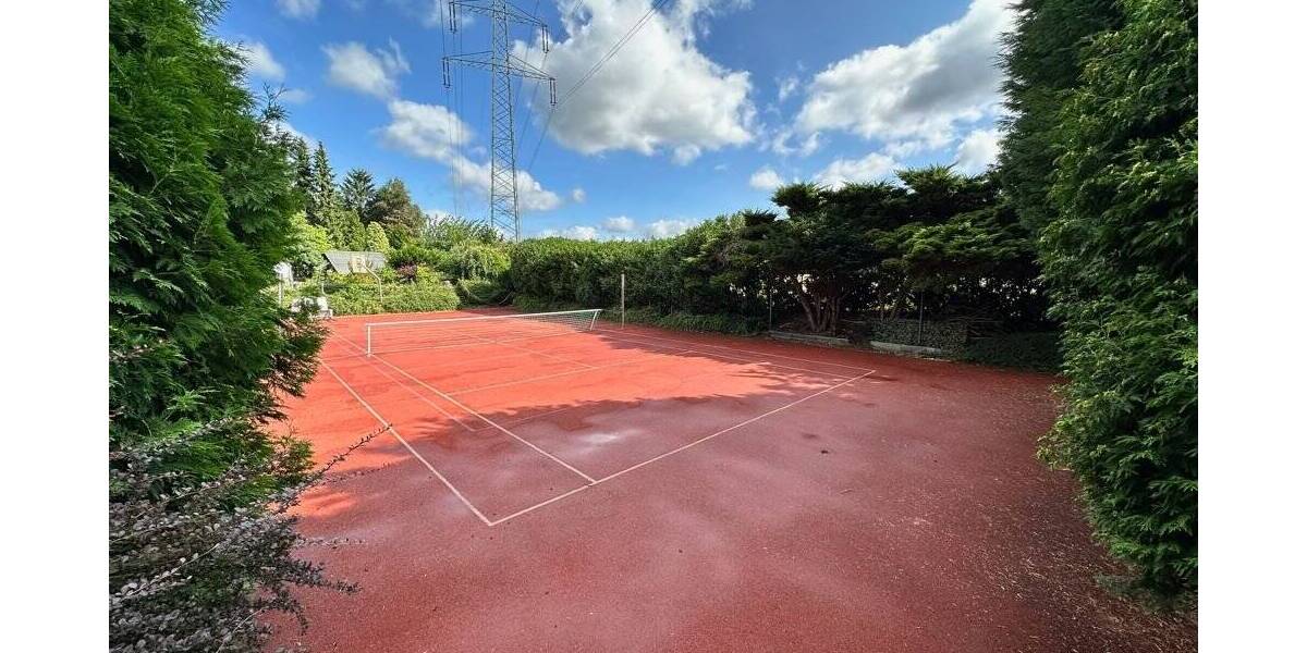 Bungalow Gladbeck / Gladbeck-Butendorf Butendorf - 7 Zimmer, 290 m&sup2;, 650.000&euro; | Angebot:22396312