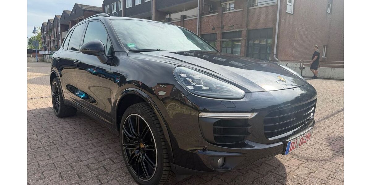 Porsche Cayenne 168.000 km 29.900 &euro; Duisburg OT Obermarxloh 47166