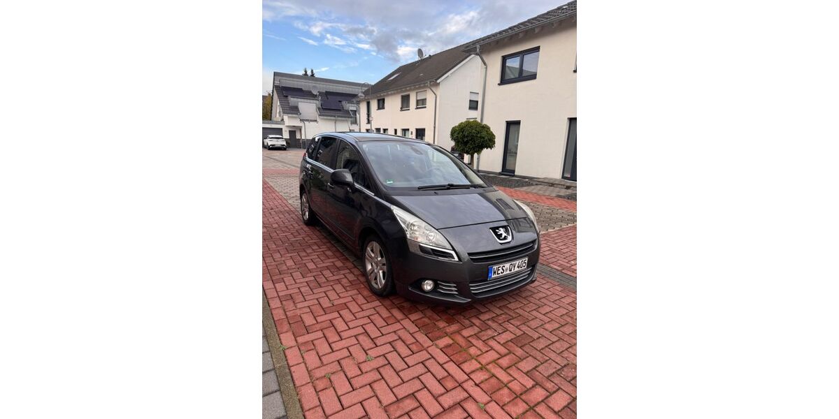 Peugeot 5008 185.225 km 4.199 &euro; Moers 47445