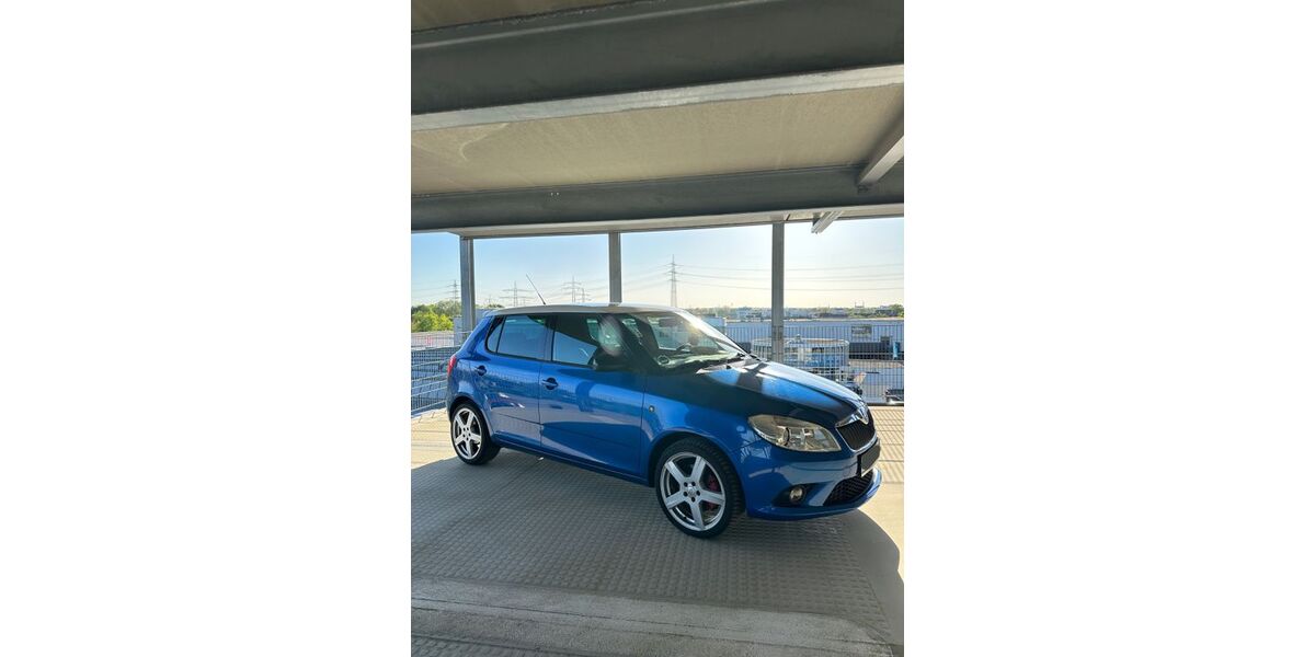 Skoda Fabia 59.000 km 9.300 &euro; Essen 45141