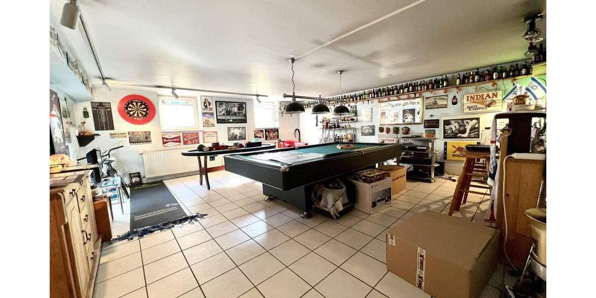 Einfamilienhaus Gladbeck Mitte - 9 Zimmer, 307 m&sup2;, 930.000&euro; | Angebot:25190761