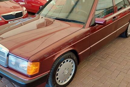 Mercedes-Benz 190 158.300 km 9.950 &euro; Wülfrath 42489