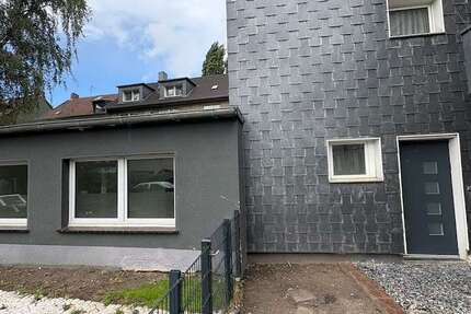 Haus Mülheim an der Ruhr Styrum - 4.5 Zimmer, 156 m&sup2;, 1.260&euro; | Angebot:27378583
