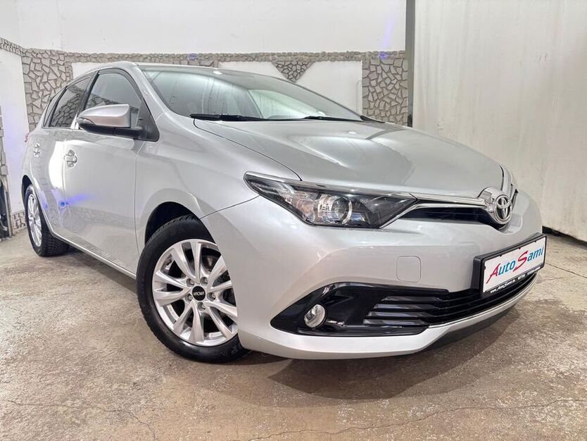 Auris