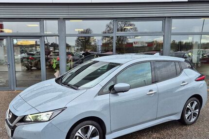 Nissan Leaf 65.000 km 17.970 € Wesel 46485