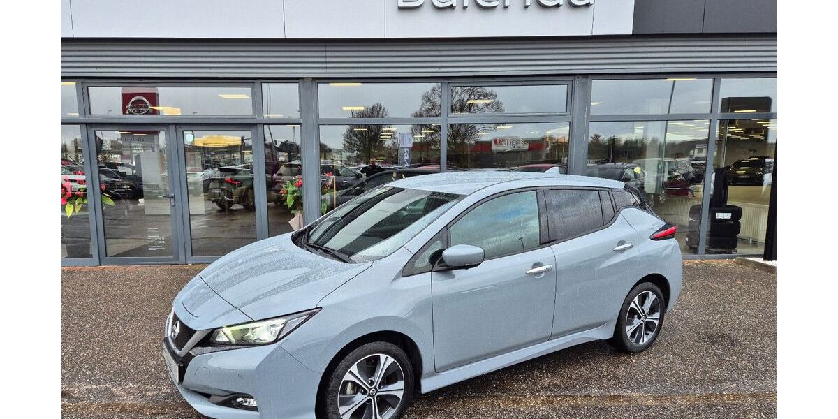 Nissan Leaf 65.000 km 17.970 € Wesel 46485