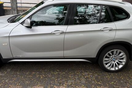 BMW X1 178.000 km 8.300 &euro; Duısburg 47137