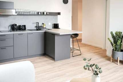 Zimmer Oberhausen Alt-Oberhausen - 1 Zimmer, 1.250&euro; | Angebot:27558326