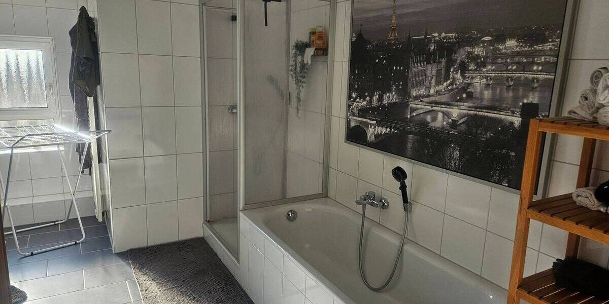 *Mehrfamilienhaus mit 4 Eigentumswohnungen und Garten im Hinterhof * 1 zimmer