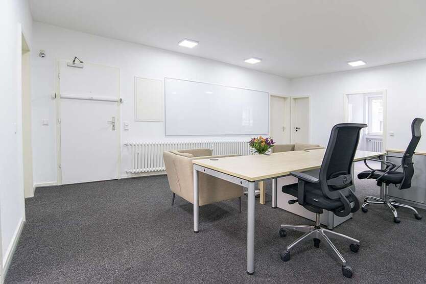 Büro in Düsseldorf 399 € 30 m²