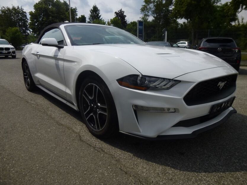 Ford Mustang 26.770 km 27.900 € Ratingen 40885