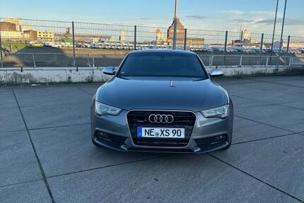 Audi A5 218.000 km 7.800 € Duisburg 47239
