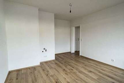 Wohnung Essen Frohnhausen - 1 Zimmer, 40 m&sup2;, 365&euro; | Angebot:25635372