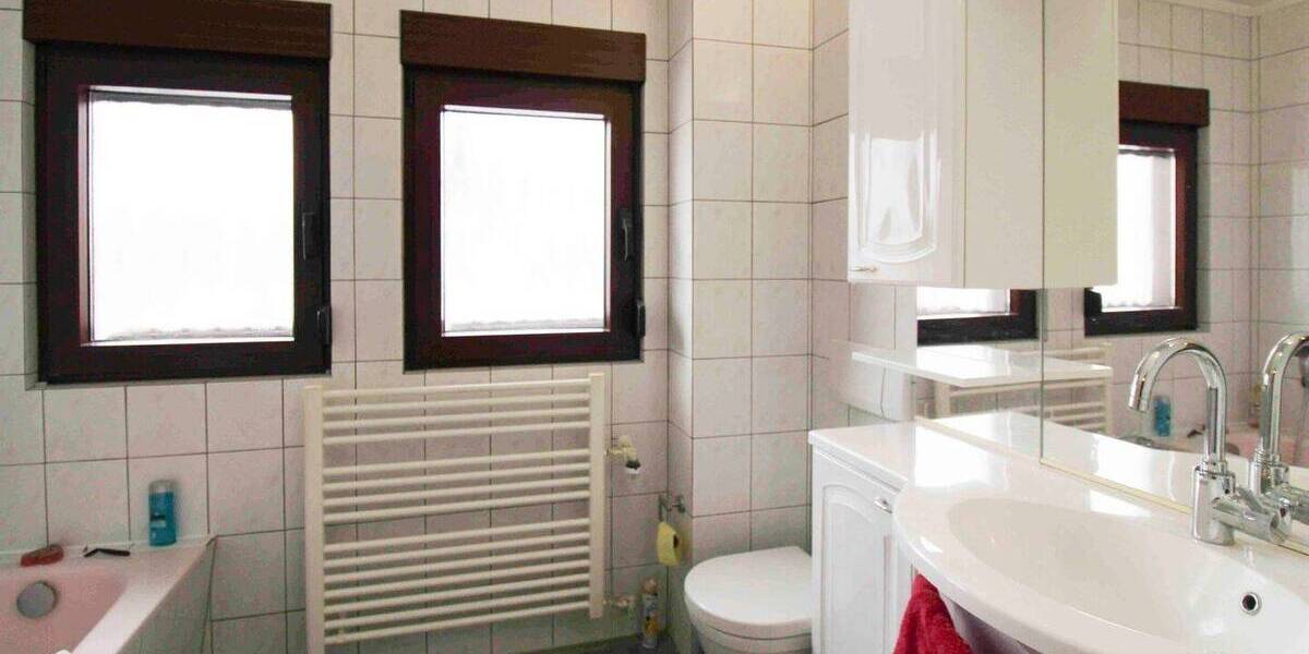 Einfamilienhaus Heiligenhaus Mitte - 6 Zimmer, 490.000&euro; | Angebot:26229577