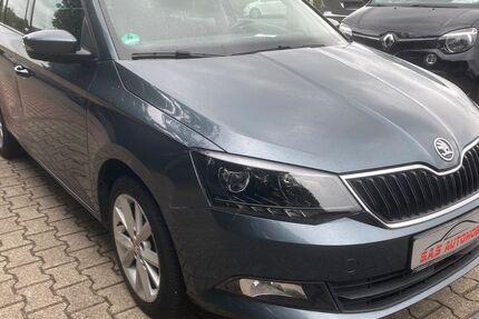 Skoda Fabia 152.340 km 5.100 &euro; Moers 47445