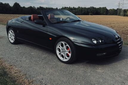 Alfa Romeo Spider 100.000 km 23.916 € Essen 45309