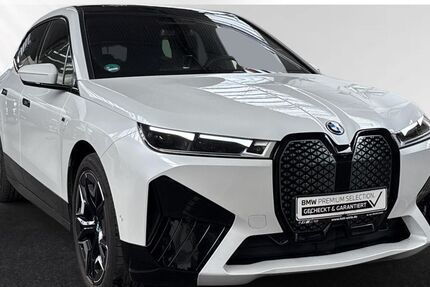 BMW iX 18.450 km 74.490 € Moers 47441