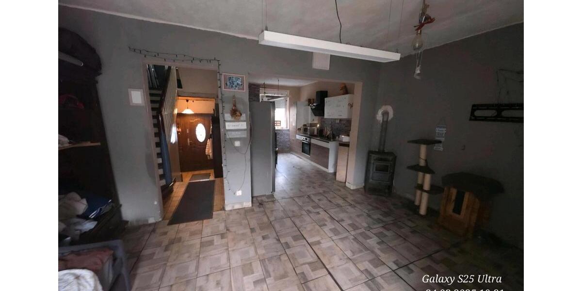 Reihenhaus Herten Bertlich - 3 Zimmer, 85 m&sup2;, 180.000&euro; | Angebot:25477899