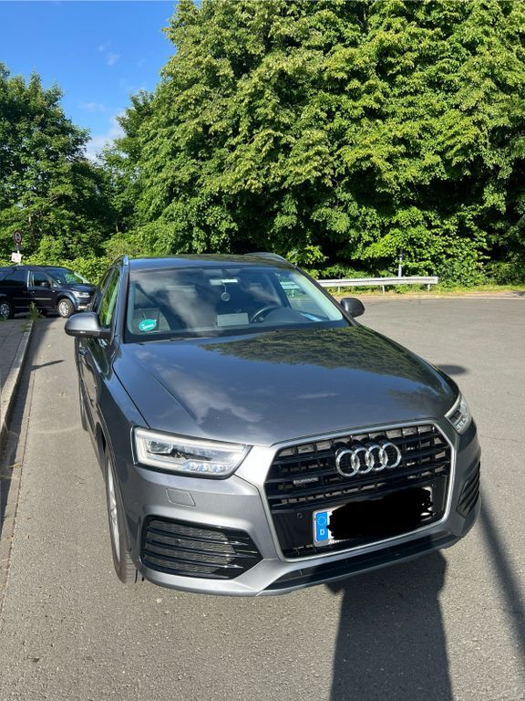 Audi Q3 208.000 km 14.800 € Velbert 42551