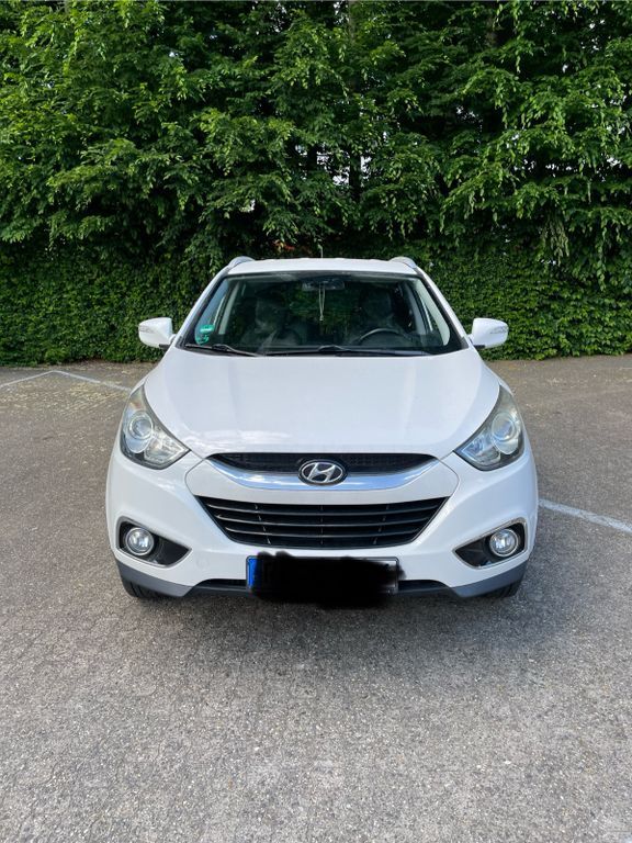 Hyundai ix35 135.000 km 10.300 € Marl 45768