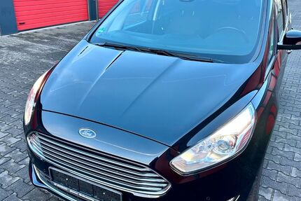 Ford Galaxy 78.126 km 21.499 € Oberhausen 46145