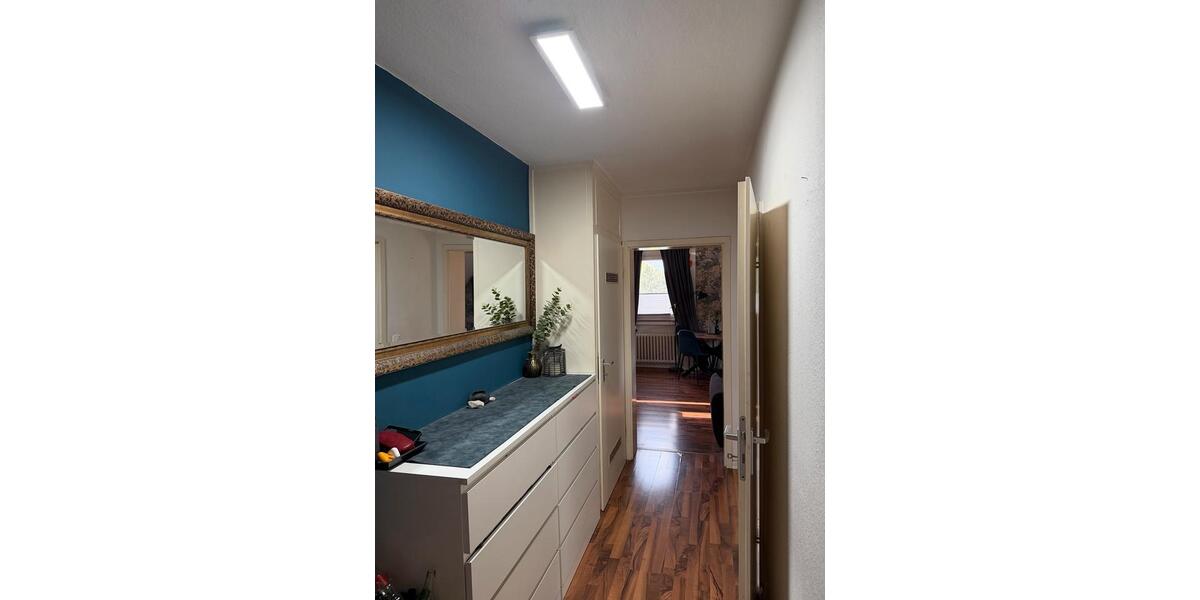 Dachgeschoßwohnung Essen Stadtbezirk IV - 2 Zimmer, 47 m&sup2;, 450&euro; | Angebot:26354171