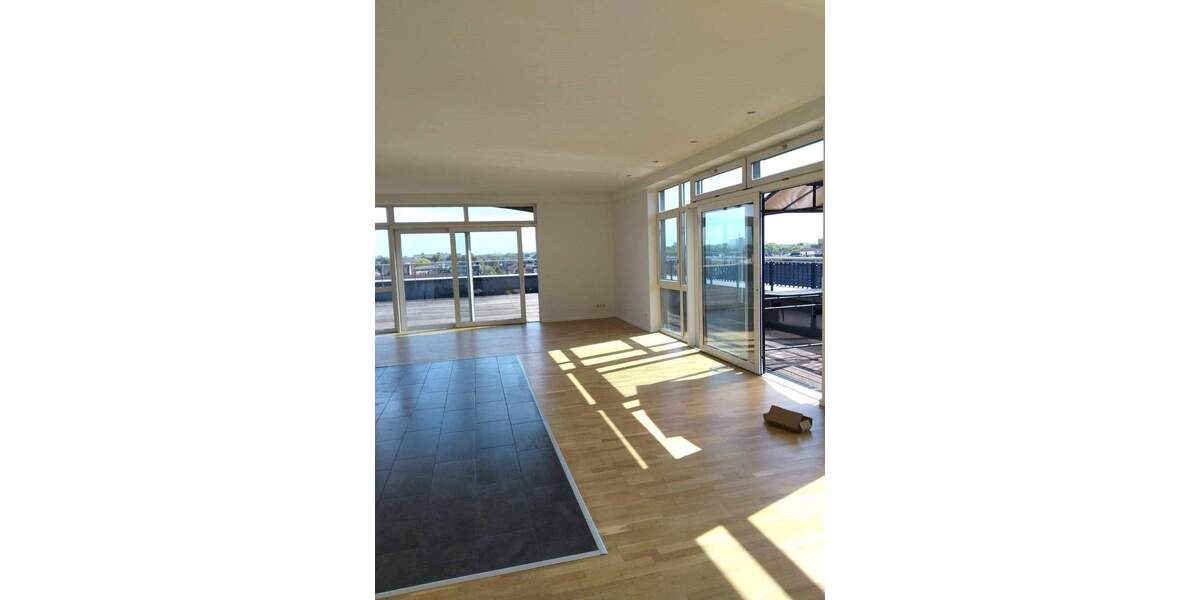 3 Nettokaltmieten frei bei Anmietung, Penthousewohnung mit 180 m² Dachterrasse in Moers zu vermieten 3 zimmer