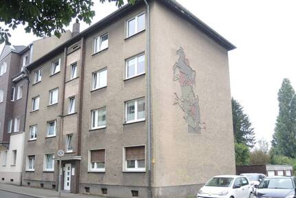 ++ Tolles 8-Familienhaus + 3 Garagen in ruhiger Lage in GE-Rotthausen ++ 2 zimmer