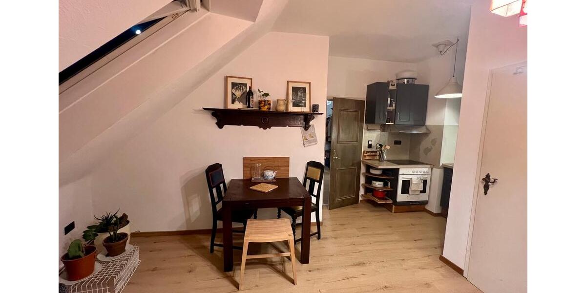 Dachgeschoßwohnung Witten - 2 Zimmer, 40 m&sup2;, 770&euro; | Angebot:26271009