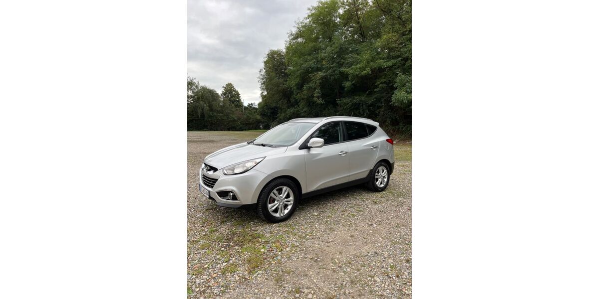 Hyundai ix35 260.000 km 4.700 &euro; Herne 44651
