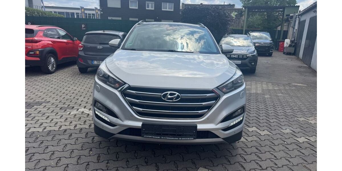 Hyundai TUCSON 137.000 km 12.970 &euro; Gelsenkirchen 45879
