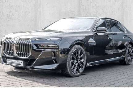 BMW 740 13.850 km 101.870 &euro; Velbert 42553